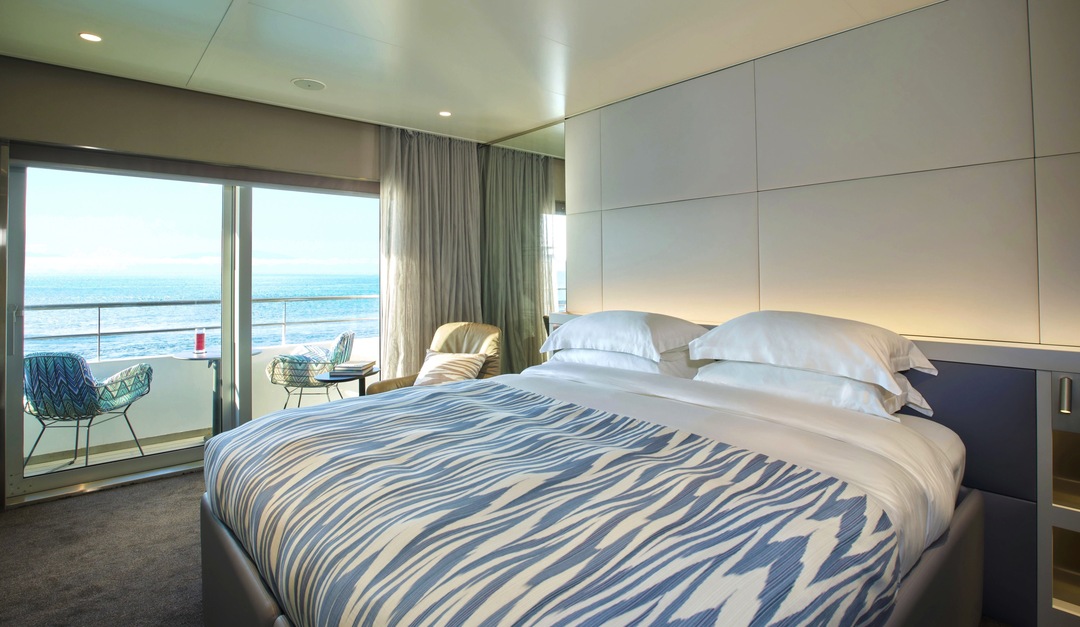 Deluxe Balcony Suite